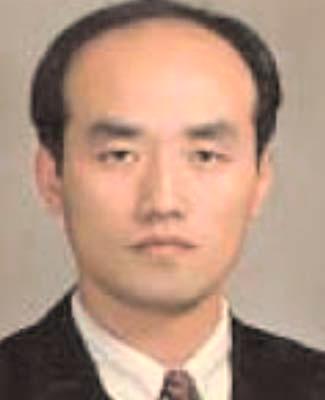 video and their metadata. In 999, he joined the faculty of the School of Computer Science at Kookmin University, Seoul, Korea, where he is currently an assistant professor.