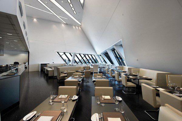 Interior: restaurant 28
