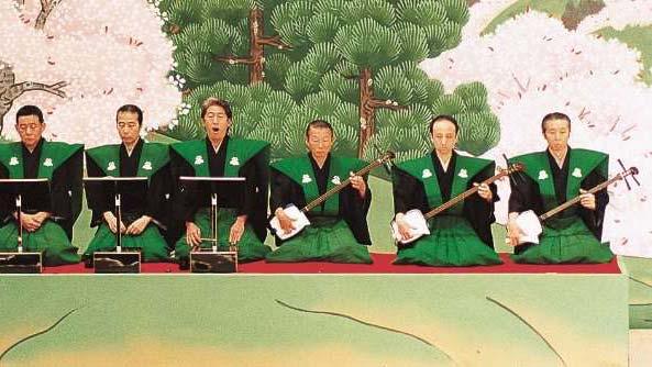 Kiyomoto The music style of Joruri which came about in the late Edo period. It is often used in a dance performance.