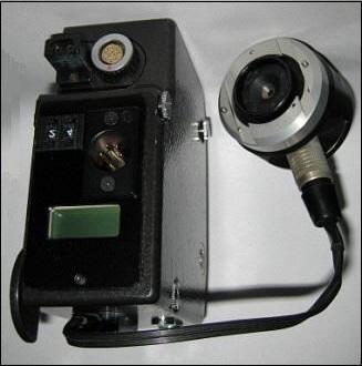 external precision speed controls (ARRI compatible) 4-pin XLR male power