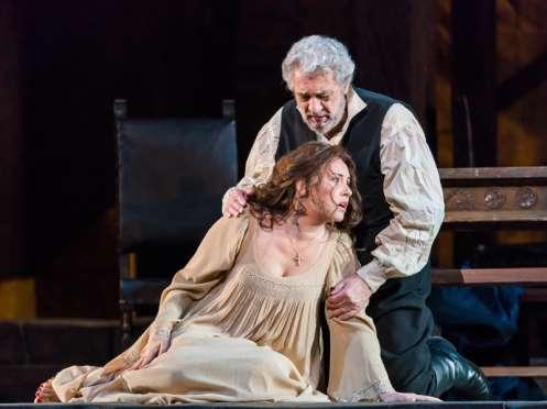 At more than seventy years old, he wrote two great operas: Otello (1887: listen to Willow Air); and finally Falstaff, which is a huge burst of laughter, with all the youth of a composer of 80 spring