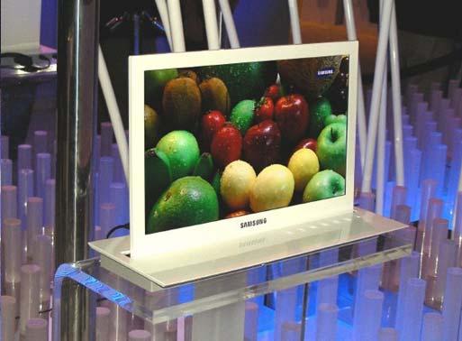 Mirror, Mirror On The Wall Samsung 14-inch OLED Super-thin HDTV monitor High color saturation Excellent contrast