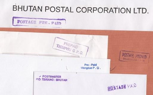 This system, however, cannot cope with a combination of postage stamps and an additional postage label, like for instance the Thai Post system can.