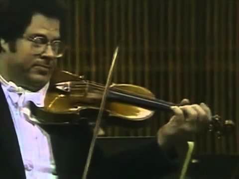 Figure 4.2, Violinist Itzhak Perlman Figure 4.