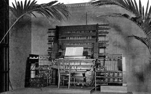 Trautonium (Trautwein) 1935 Hammond Organ (Laurens Hammond) 1945