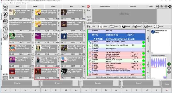 In this configuration, the AudioWall, Instant Carts & Log tabs appear on the left hand side where as the Log tab (and dashboard) are always displayed on the right.