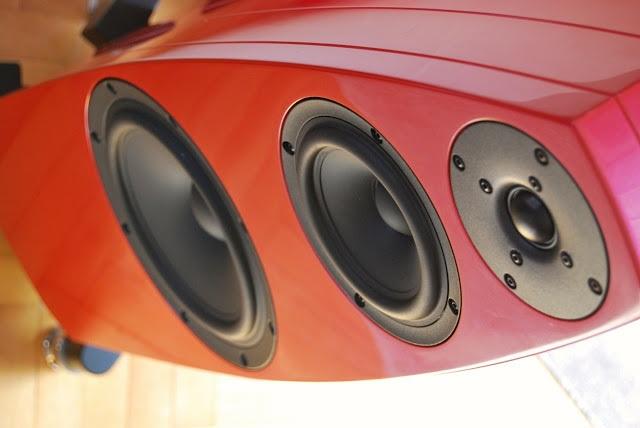 We can argue all day long about how high-end products can sound similar, but after all the years in high-end audio I can boldly declare that every product carry the imprint of the designer when it
