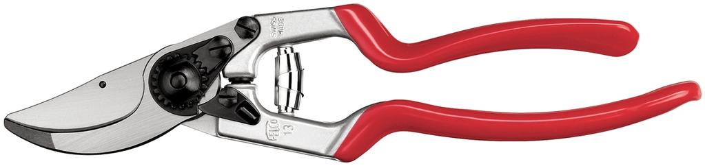 FELCO 13 - Green Pruning shear - High performance - Use with 1 or 2 hands Made in Switzerland by FELCO 7 8 3 9 2 9 1 0 0 1 7 3 > Reliable: comfortable, light, sturdy handles made of forged aluminium