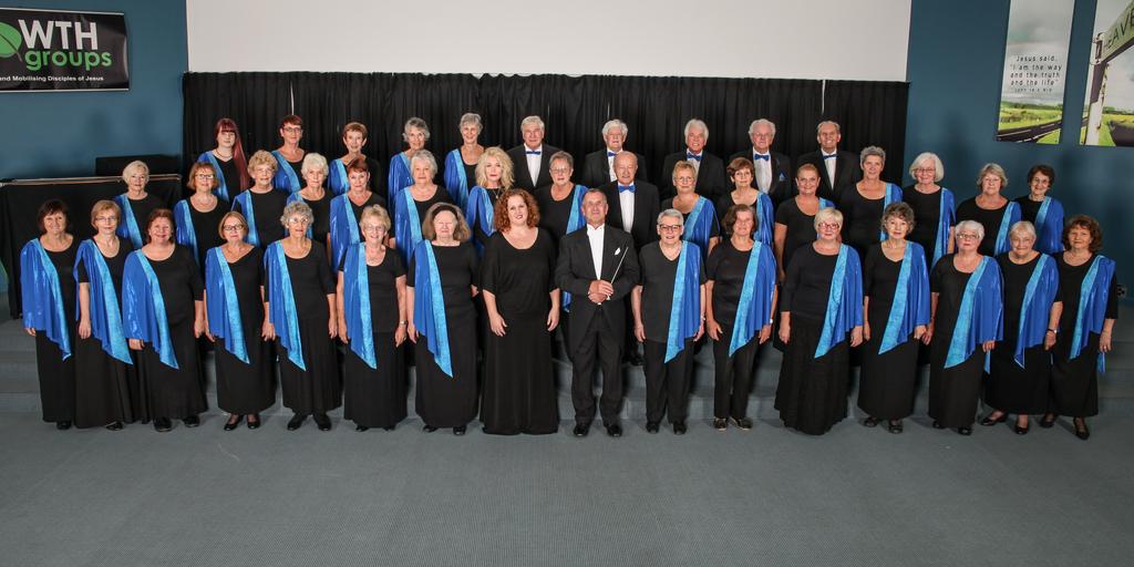 Ladies, unleash your inner Diva Jennifer Barry After 0 very successful years with the Sunshine Coast Choral Society, 9 of them as President, Jennifer and her husband Andrew have decided to return