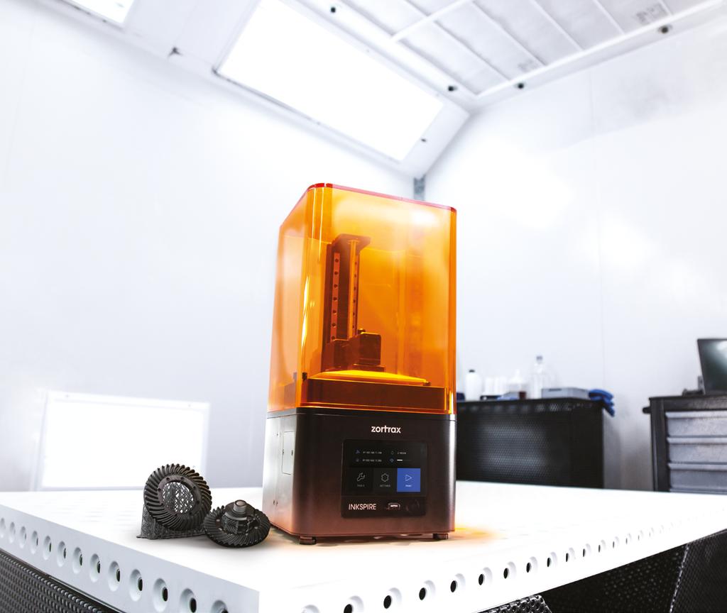 Zortrax Inkspire RESIN UV LCD 3D PRINTER Instrument of Precision The UV LCD technology in Zortrax Inkspire relies on a high resolution LCD screen with UV LED backlighting to solidify photopolymers