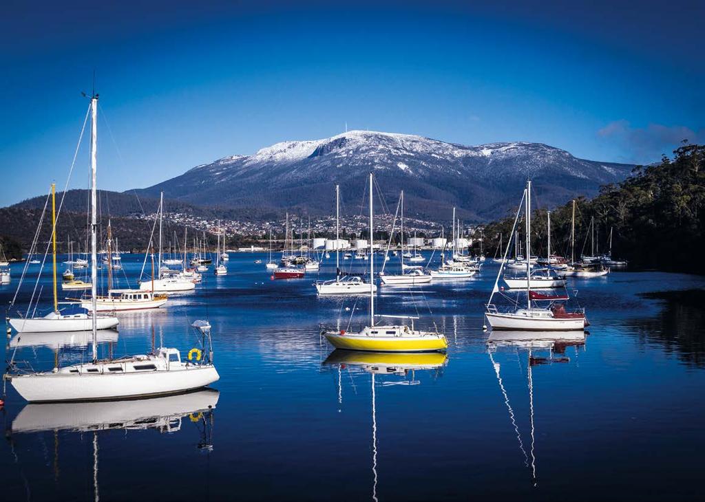 Let s find out about three places on the island you shouldn t miss! Hobart Start your visit in Hobart, Tasmania s capital a vibrant* port city.