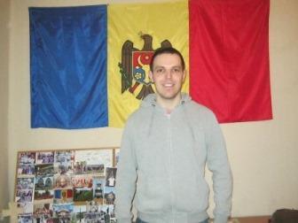 4 "Seven days in Chișinău" Journalism&Language projects By Neal Simpson from Australia. My name is Neal Simpson and I am a volunteer with Projects Abroad in Chisinau, Moldova.