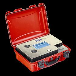 DATA SHEET Highly accurate portable PIM Analyzer provides two 40 watt carriers (40W x 2), with -125 dbm sensitivity all in a less than 36 pound carry-on size case Instantaneous Measurement Modes for