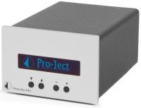 casing protects against vibraon and interference Colour opons: Silver or black TUBE BOX DS SRP 539,00 MM/MC tube phono preamplifier MM & MC support Precise RIAA equalisaon Ultra low noise circuitry