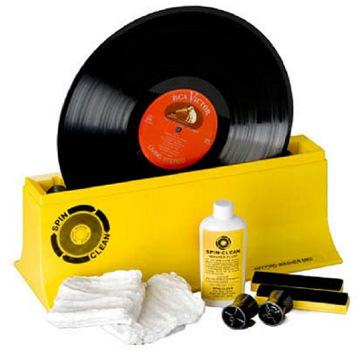 Accessories - Cleaning BRUSH IT SRP 16,00 Carbon fibre brush for record cleaning An stac record cleaner