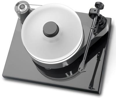 599,00 Manual turntable with 9" carbon tonearm Belt drive AC motor with 2-step pulley Transparent acrylic plinth 3 height-adjustable Sorbothane -damped aluminium cones Spirit level supplied Separate