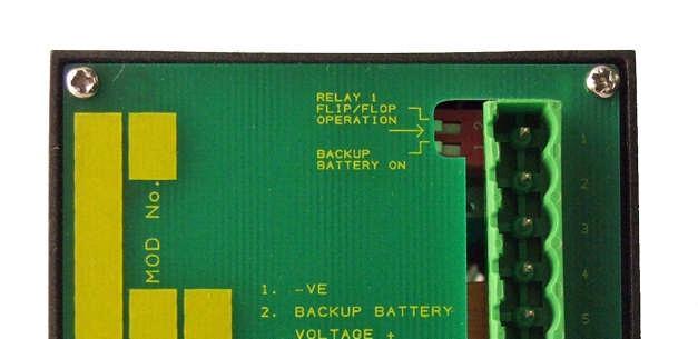 1 (-) to check the internal battery voltage. This should read 3.6 to 3.9V and 2.7V would be fully discharged. If the voltage reads < 2.