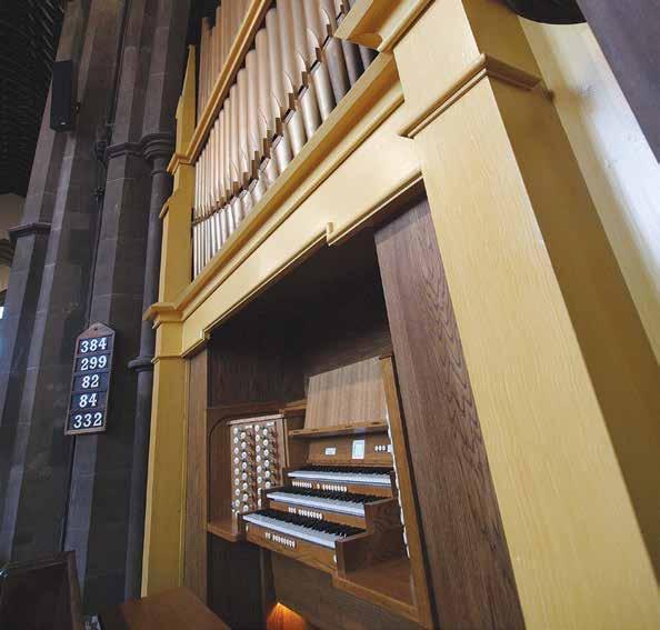organ tone. The combination of these factors is why the average person cannot differentiate between a good pipe organ and a Makin digital instrument.
