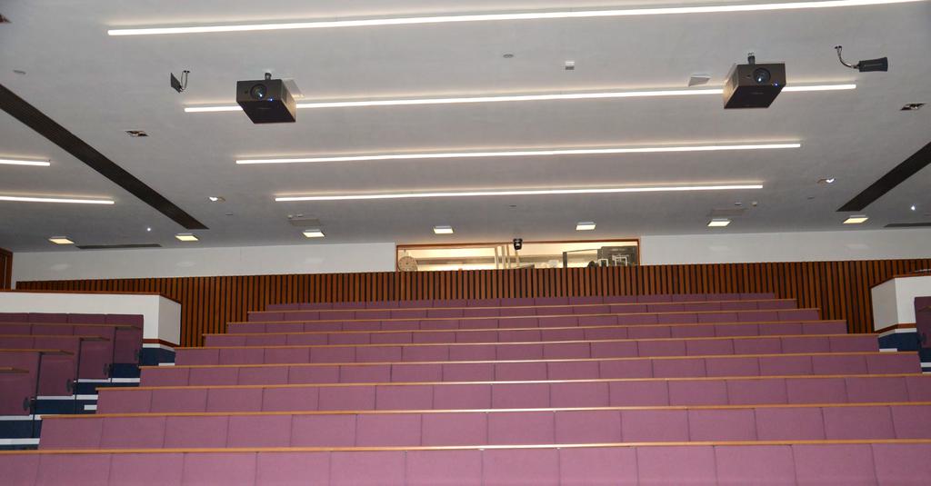 It installed two Optoma EH7700 ProScene projectors in each lecture theatre.