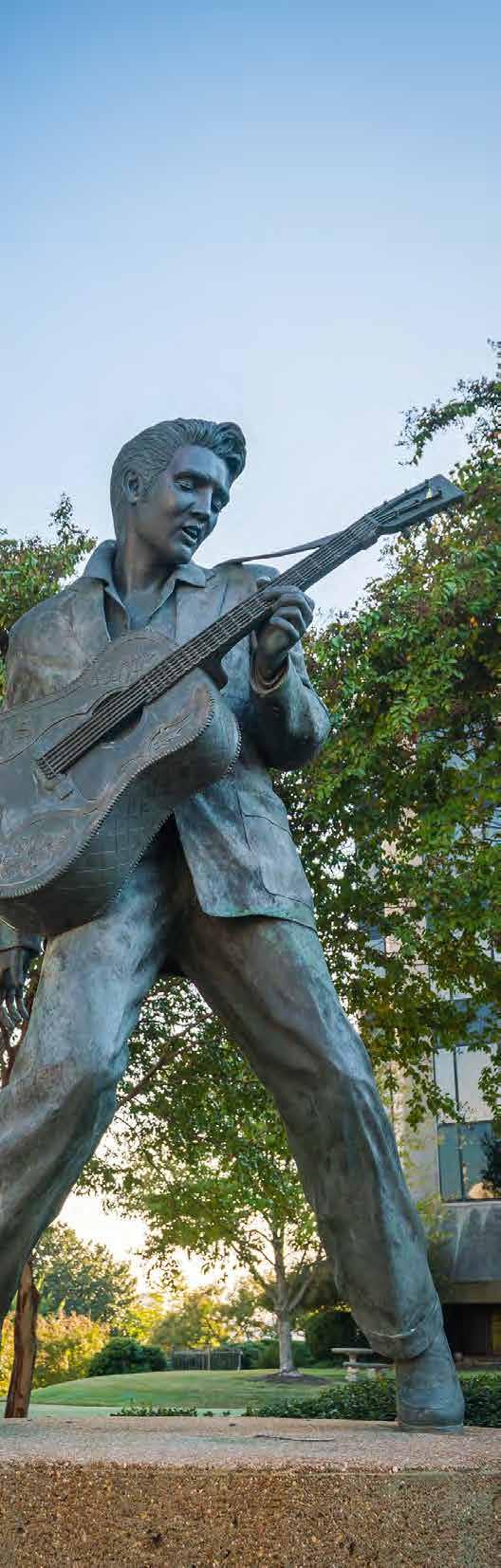 BACKGROUND CONTINUED: COUNTRY MUSIC ROOTS As the country continued to industrialize in the early 1900s, many Appalachian people left the Great Smoky Mountains to work in factories in Georgia and