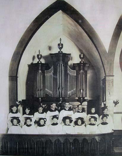 The organ was built at the outset for Friedens Lutheran Church in Myerstown, Pennsylvania and was dedicated Easter Sunday, April 11, 1819.