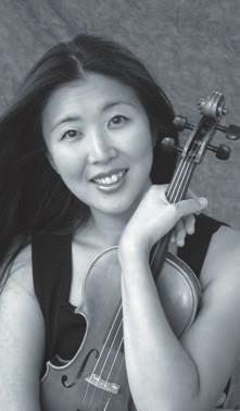 Kim earned her Bachelor and Master's Degree from the Juilliard School, where her teachers included Hyo, Kang, Cho-Liang Lin and Dorothy DeLay.