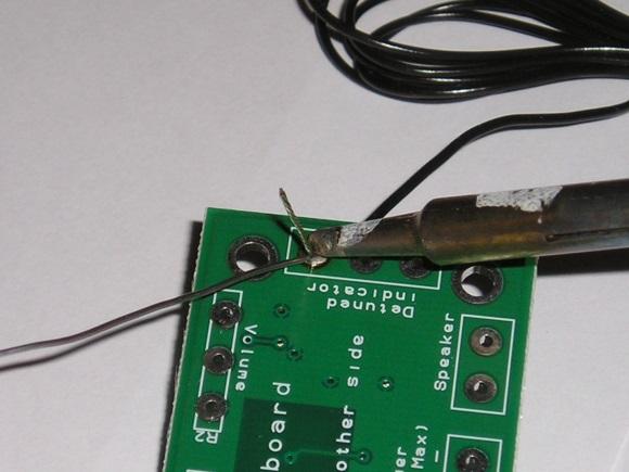 Electronic Game Teaching Resources Soldering in Ten Steps 1.