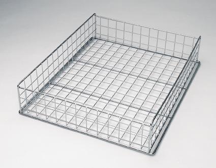 Aluminum drawer totally extractible on telescopic slides, adjustable in height, bottom made of painted steel, beehive structure type, supplied with adjustable dividers made of polypropylene.