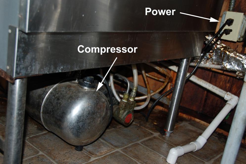 3. NO SODA WATER a. Make sure that there is ice in the jockey box on the left side of the bar. A layer of ice is required for the carbonator to function. b. Check the soda-generating compressor under the Jockey box and plug it back in if necessary.
