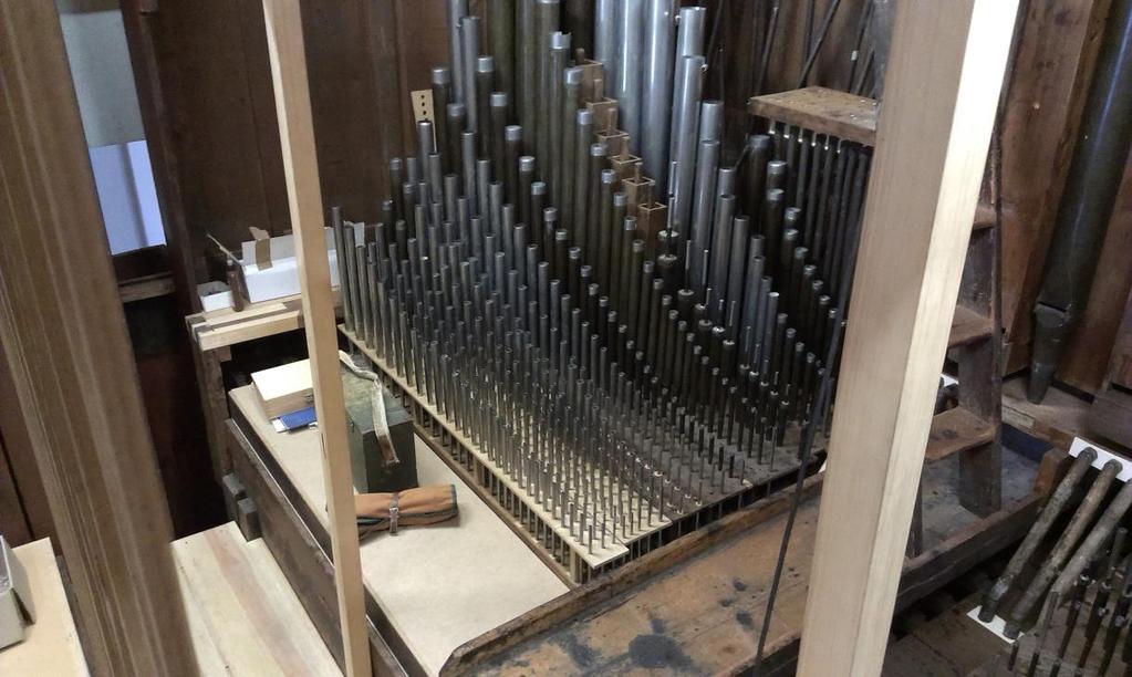 Treble Great soundboard with reconstructed flue chorus Voicing on site The voicing on site is a process where an assistant at the keyboard listens to every detail of the character of the pipes within