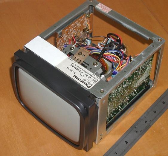 MODIFYING A SMALL 12V OPEN FRAME INDUSTRIAL VIDEO MONITOR TO BECOME A 525/625 & 405 LINE MULTI - STANDARD MAINS POWERED UNIT. H. Holden. (Dec.