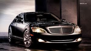 MERCEDES BLACK Similarly, with regard to quality and in-depth analysis: BLACK isn t the same color on every car