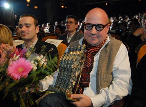 He was presented with his award by the Czech Minister of Culture Václav Jehlička.