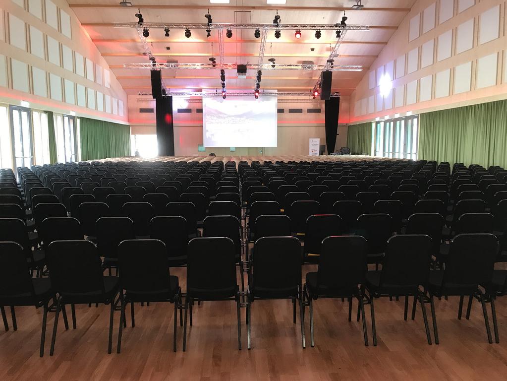 Arena 1 650 m2 large attractive wooden event hall, with an allowed capacity to accommodate up to 1800 persons a mobile parquet floor is standard.