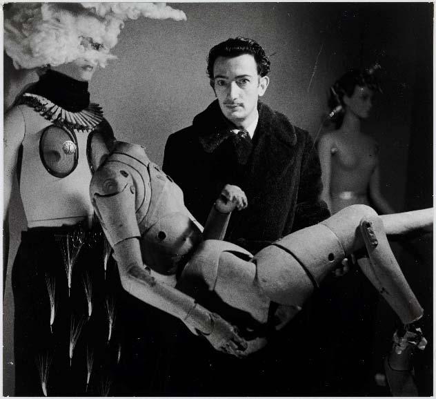 Gala Salvador Dalí in Carry-le-Rouet, 1930