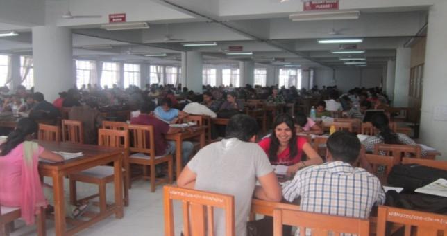 Reading Hall Facility and Library Timings: The Library works for 24/7 all days in a year. It has a big reading hall with a seating capacity of 1000 to 1200 students each.