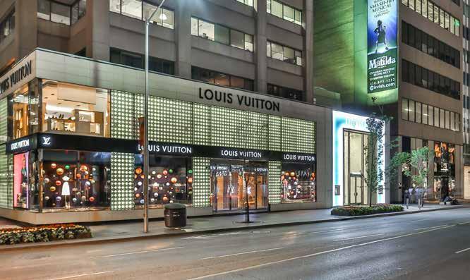 THE LOCATION BLOOR-YORKVILLE The location sits on the prominent corner of Balmuto and
