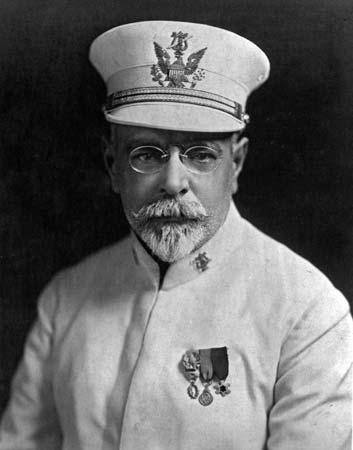 Meet Composer John Philip Sousa 1854-1932 Known as The March King Born in Washington, DC and lived there for most of his life There were 10 children in his family When he