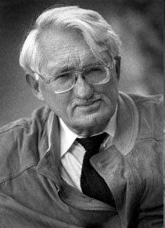 Synthesising Modernity and Social Theory: Jürgen Habermas Jürgen Habermas in the tradition of critical theory and pragmatism The Structural Transformation of the Public Sphere Habermas s work focuses