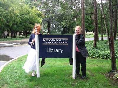 Information literacy education in US libraries Jane Secker, Learning Technology Librarian, London School of Economics and Political Science. Email: j.secker@lse.ac.uk The following is a brief account of my visit to several libraries in New Jersey, USA.