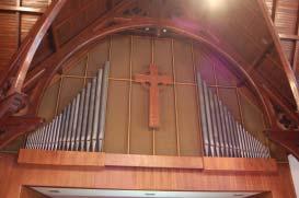 2000 Reuter Pipe Organ, Opus 2203 Christ Our King Presbyterian Church GREAT SWELL PEDAL Principal 8' Lieblich Gedeckt 16' (digital) Contrebass 16' (digital) Bourdon 8' Spitz Principal 8' Subbass 16'