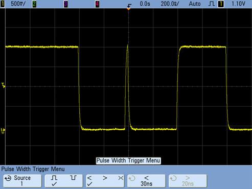 This is very useful when setting up an overnight measurement to capture an elusive glitch or trigger event. Note: With AutoScale, the oscilloscope triggers on a random rising edge of the input signal.