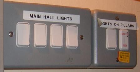 To use the dimmable house lights, first switch the top left and three right hand boxes to ON and DIM. The dimming control is on the Master Unit.