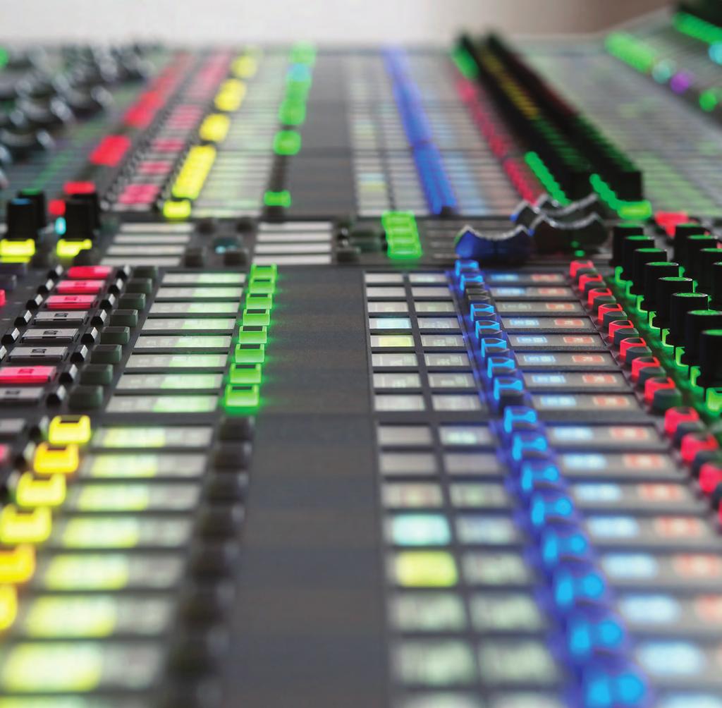 5 Questions, questions REDUNDANCY What if there is a hardware failure? What does Calrec mean by redundancy? An audio console for live on-air use has to be extremely reliable.
