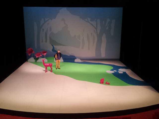 SNOW BEARD AND THE 7 LITTLE SLEEPING PIGS Choreography : Laura Scozzi TECHNICAL RIDER March 30th 2015 Show length : 1h15