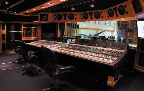 This process of fine-tuning was repeated until the headphones met AIR Studios high standards, delivering faithful reproduction of all sound sources from the down to the most subtle highs to the