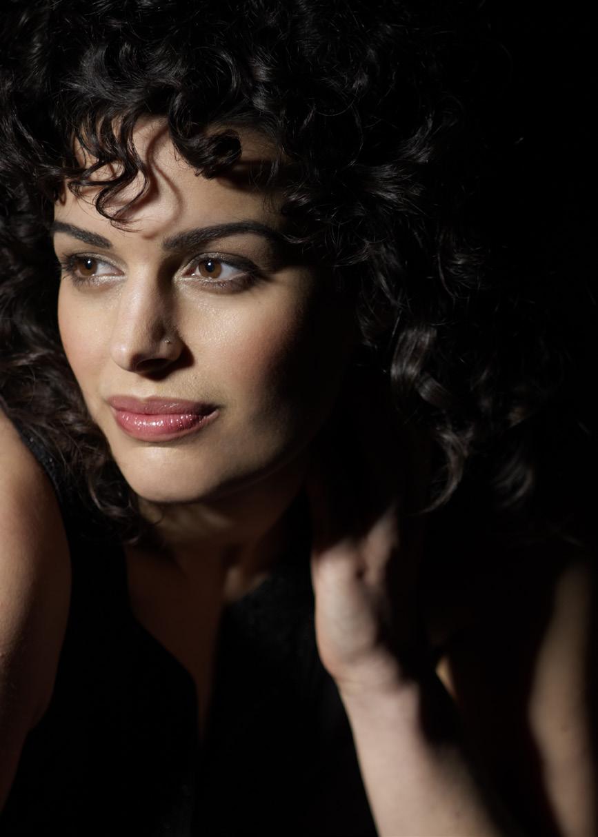 BIOGRAPHY Raised in Sacramento, California, American pianist Anyssa Neumann has been praised for the clarity, charm, and equipoise of her performances, which span solo and collaborative repertoire
