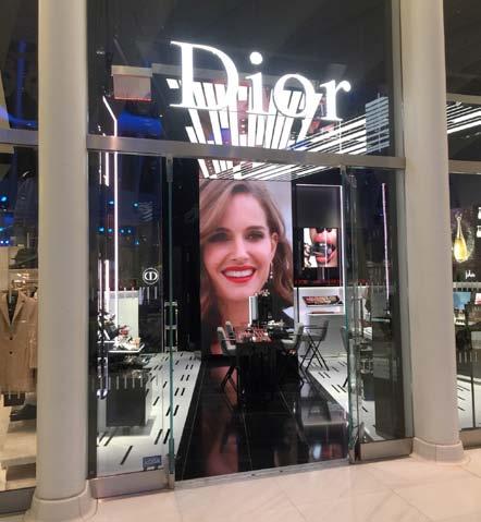 WHITE PAPER DIOR BEAUTY DIOR FLAGSHIP STORE WESTFIELD WORLD TRADE CENTER, NEW YORK A NEW DIGITAL EXPERIENCE NEW YORK Dior Beauty is breaking new ground today with the opening of