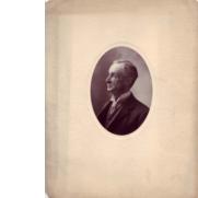 P2582 Photograph of Christopher Robinson. -- [ca. 1900].