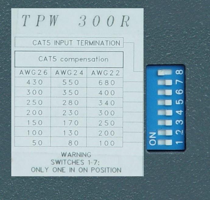 In this case, the CAT5 cable must be terminated only on the last TPW300R that closes